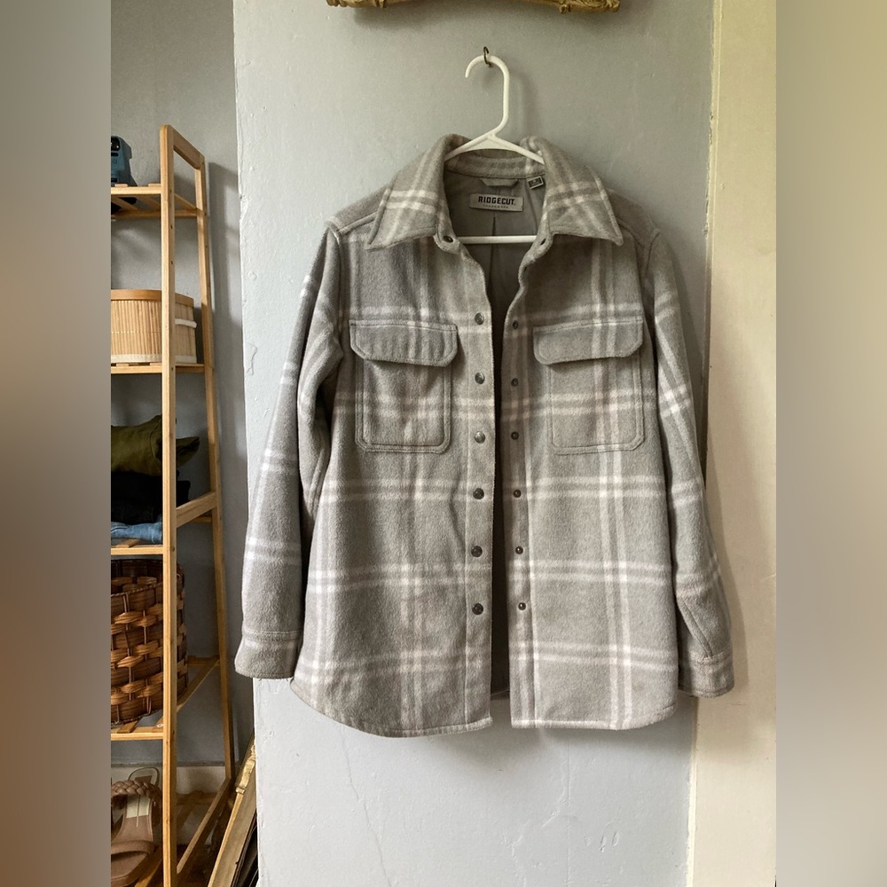 Thick gray fleece flannel jacket
